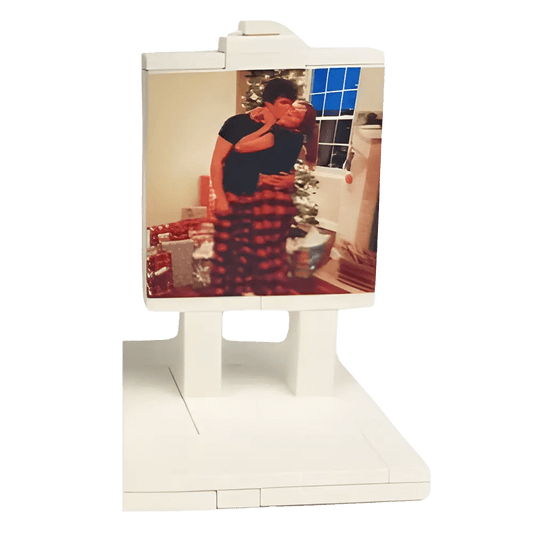 Easel with Photo - EntangleTies™